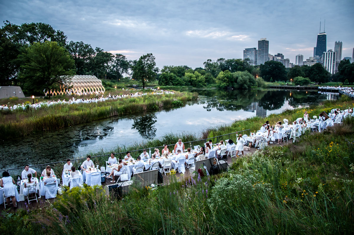 Le Dîner En Blanc Chicago Returns on August 23 Chicago Food Magazine