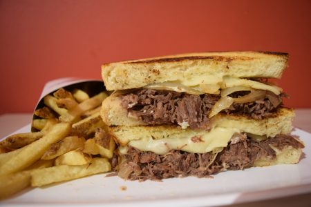 America’s Dog & Burger Offers Seasonal Pot Roast Sandwich To Honor Veterans 