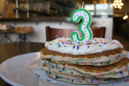 Kanela's Wicker Park Breakfast Club Celebrates 3rd Anniversary with Something Sweet