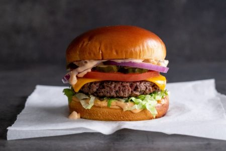 Stand-Up Burgers – The 100% Plant-Based Burger Joint Expands to Chicago 