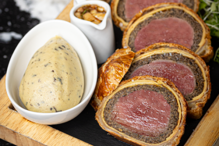 Ramsay’s Kitchen Naperville Celebrates Worldwide Wellington Month with Truffle Beef Wellington