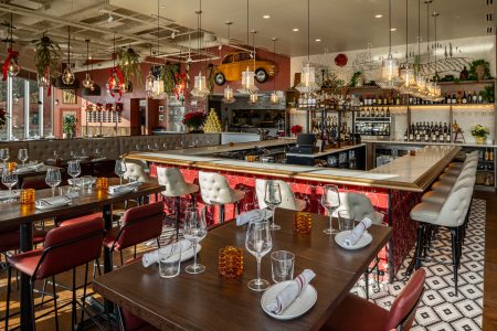 Davanti Enoteca Opens Doors in Lincolnwood