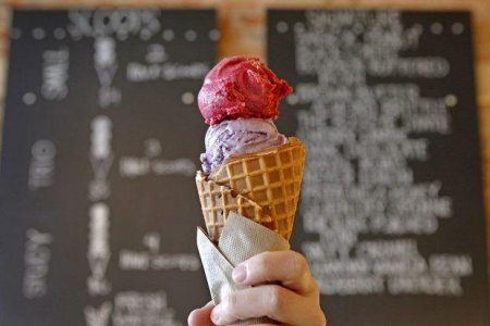 Jeni's Splendid Ice Creams Opens at the Park at Wrigley 4/5