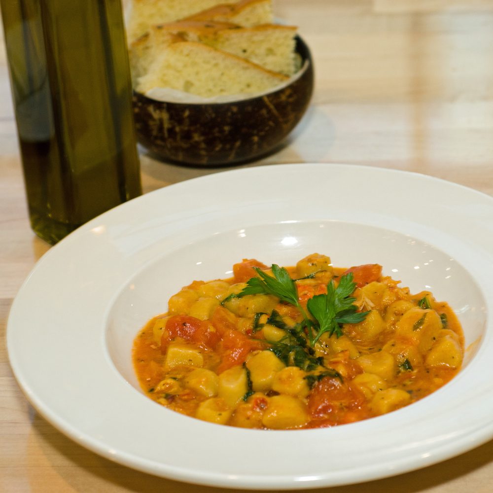 Gnocchi con Salsa Andalusa:  Gorgonzola gnocchi in tomato cream sauce.